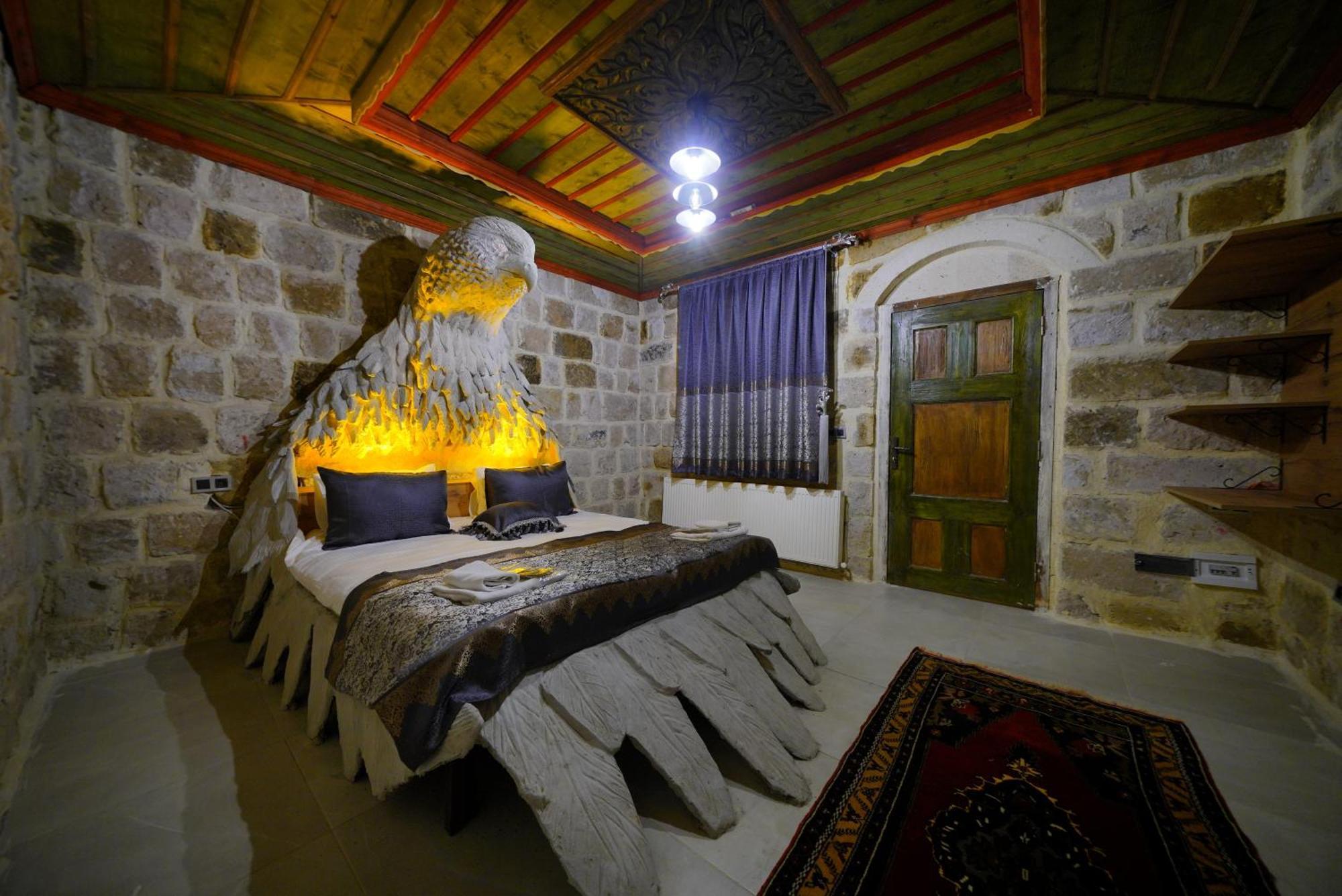 Kayatas Cave Suites เกอเรเม ภายนอก รูปภาพ